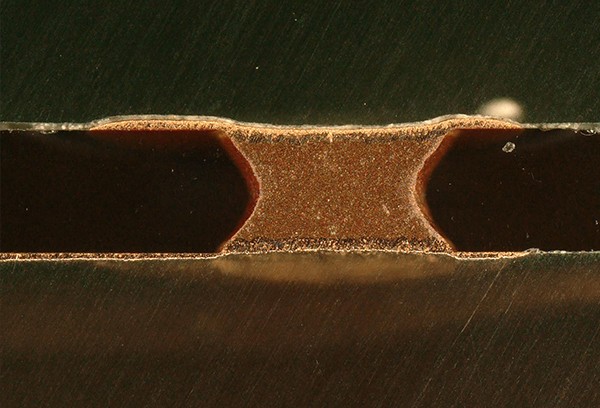 陶瓷基板孔金屬化   